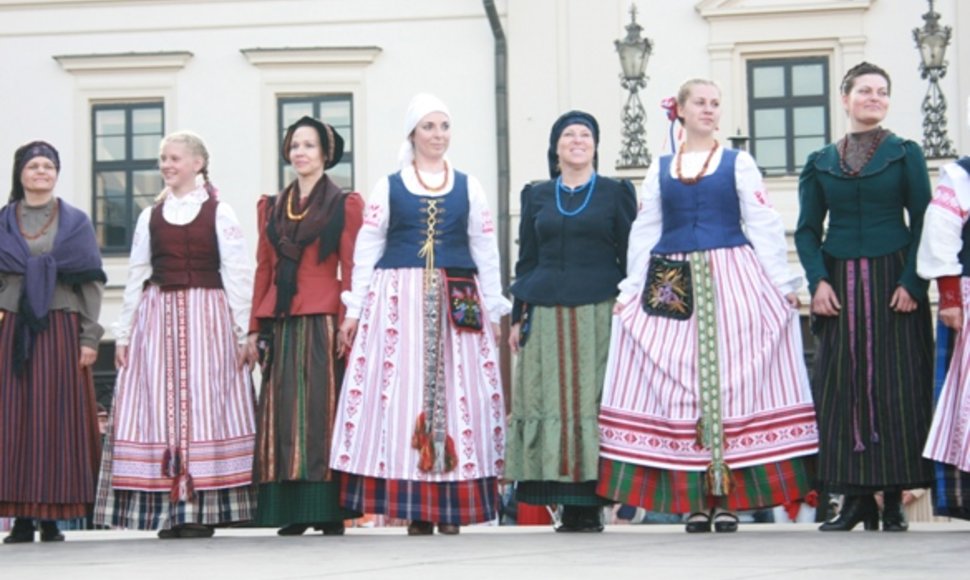 Klaipėdos krašto tautinis kostiumas. 