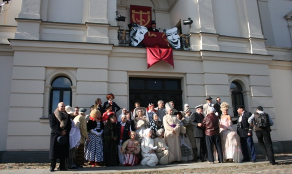 Klaipėdos dramos teatras kreipėsi paramos miestelėnų. 