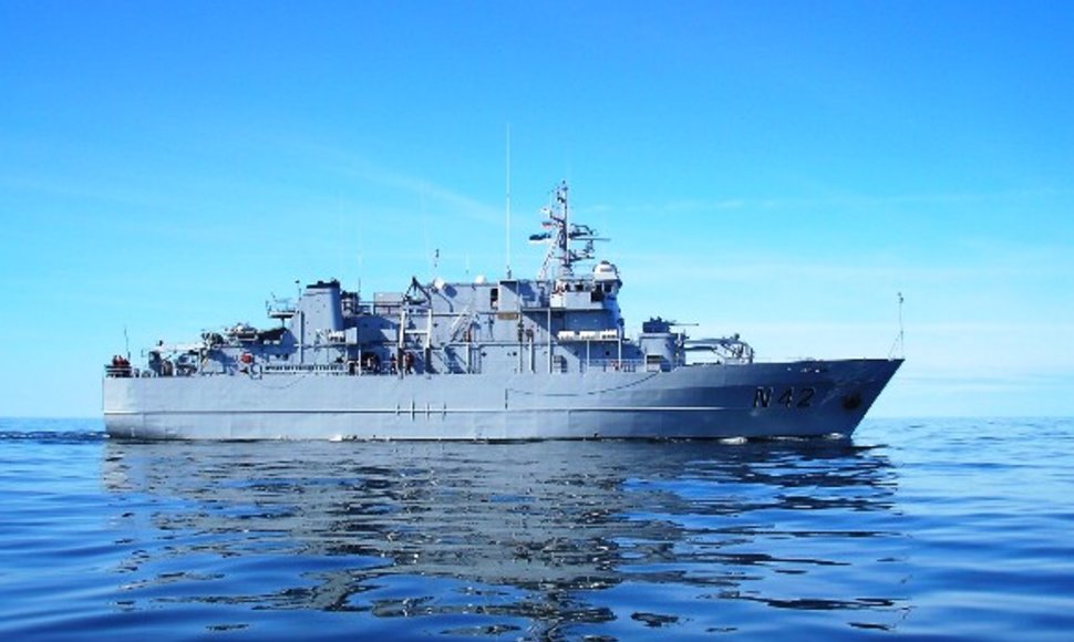 Vienerių metų tarnybą Baltijos šalių karinių jūrų pajėgų  laivų eskadroje pradeda ir Lietuvos karinių jūrų pajėgų vadovavimo ir aprūpinimo laivas „Jotvingis“.