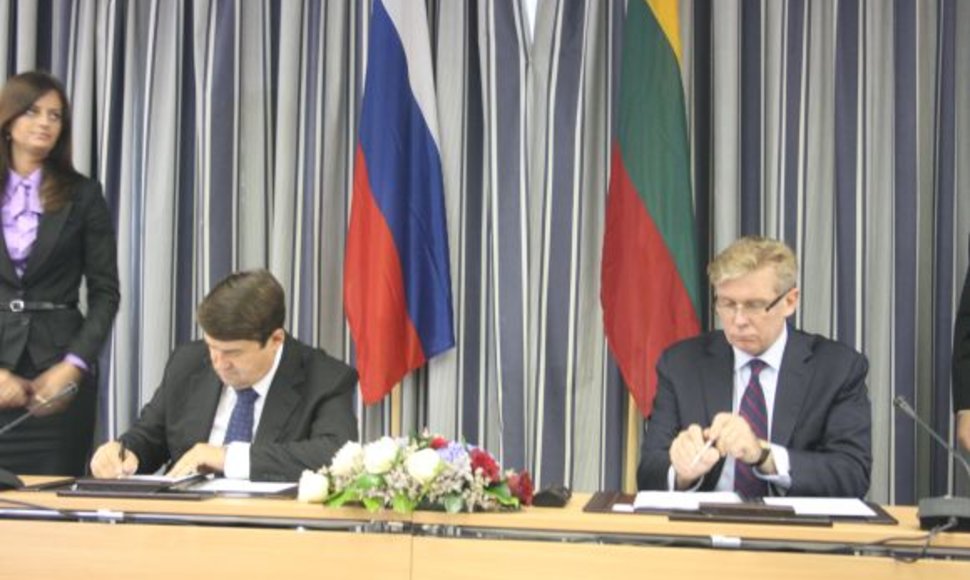 Igoris Levitinas ir Audronis Ažubalis Klaipėdoje aptarė svarbiausius klausimus tarp abiejų šalių. 