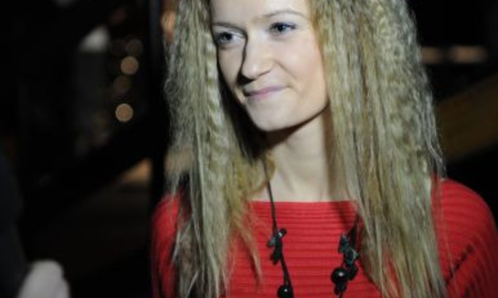 Simona Rupainytė laimėjo geriausios Klaipėdos universiteto dainos konkursą. 