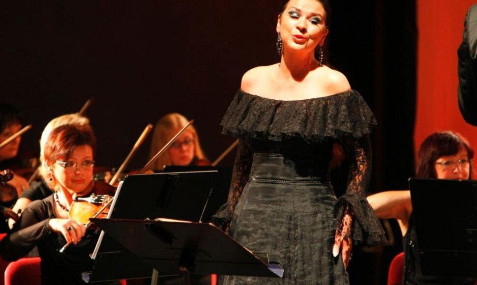 Solistė Dalia Kužmarskytė