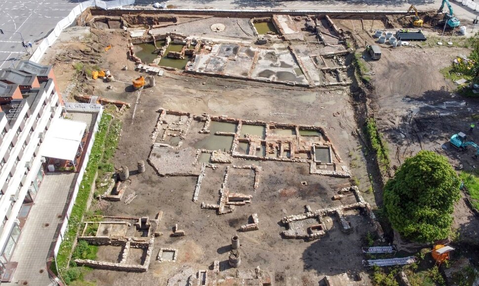 Archeologiniai tyrimai Atgimimo aikštėje, Klaipėdoje.