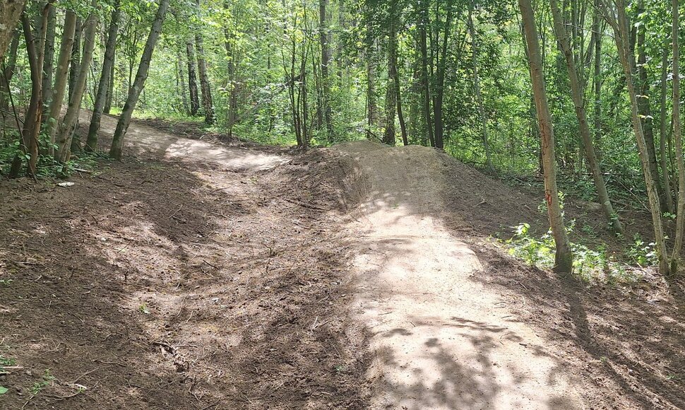 Kretingoje įrengiamas didžiausias Lietuvoje kalnų dviračių parkas