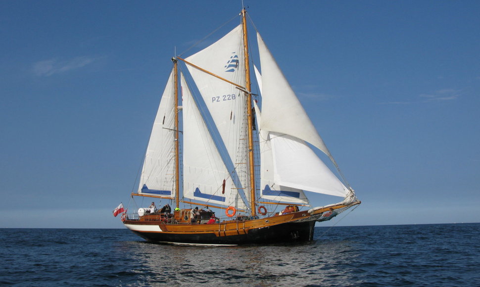 Klaipėdoje viešės regatos „Baltic sail“ burlaiviai. 