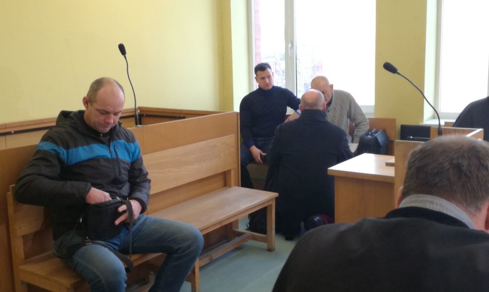Ramūnas Bauža teismo prašo jam neskirti laisvės atėmimo bausmės.