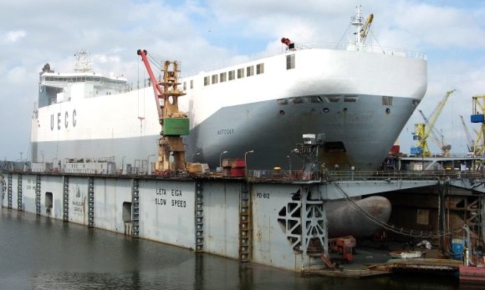 Prancūzijos kompanijai po beveik mėnesį trukusio klasės atnaujinimo remonto perduotas ro-ro tipo laivą „Autosky“. 
