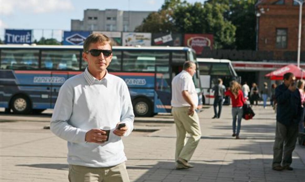 G.Petravičius šiuo metu su advokatu rengia ieškinį teismui – vyriškis ketina siekti, jog saugos bendrovė atlygintų ne tik jo patirtą moralinę žalą, bet ir nuostolius, kuriuos jis patyrė pusdienį negalėjęs rūpintis savo verslo reikalais.