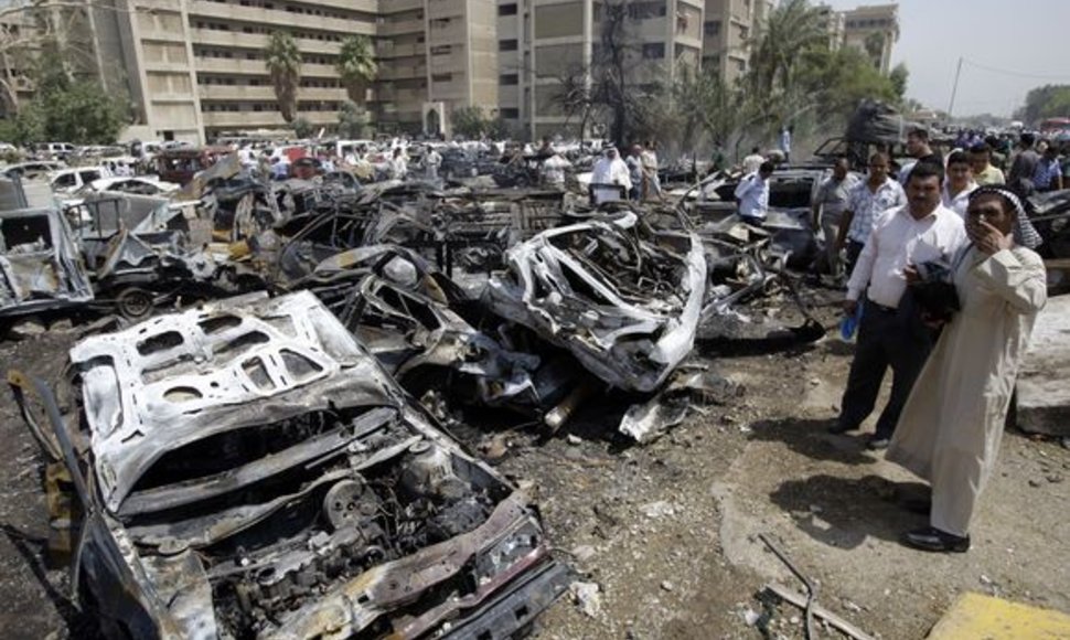 Galingi sprogimai sudrebino Bagdadą