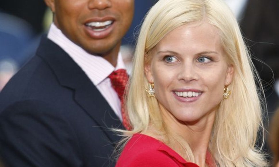 Tigeris Woodsas su žmona Elin Nordegren