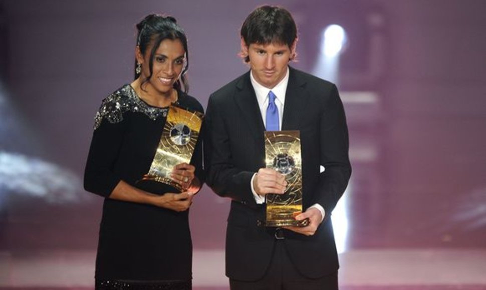 2009 – Marta (Brazilija) su L.Messi