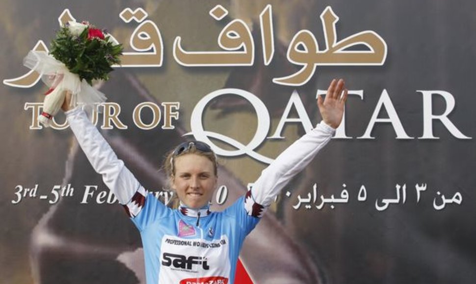 Akimirka iš dviratininkių lenktynių Katare
