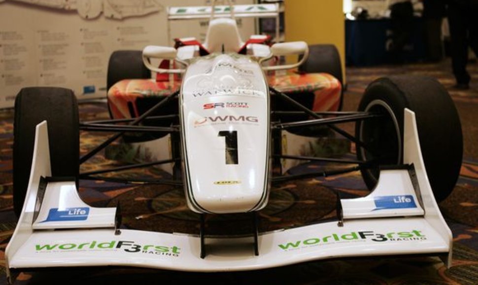 „Formulė-3“ klasės automobilį