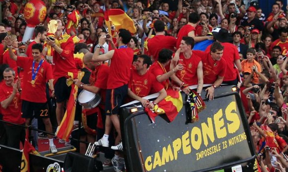Ispanija pasitiko čempionus