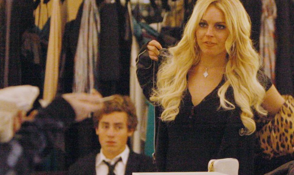 Foto naujienai: Lindsay Lohan nenustoja pirkti