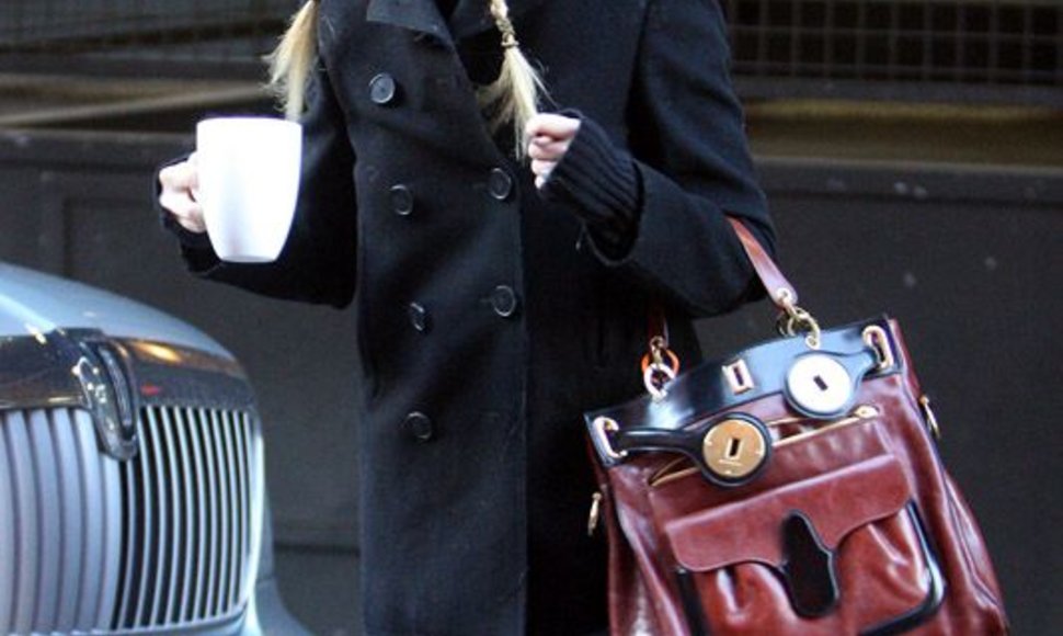 Foto naujienai: Kodėl Gwyneth Paltrow atsidūrė ligoninėje?