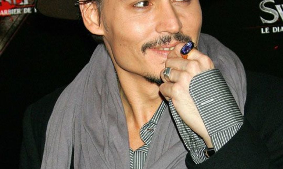 Foto naujienai: Johnny Deppas vaidins Salvadorą Dali