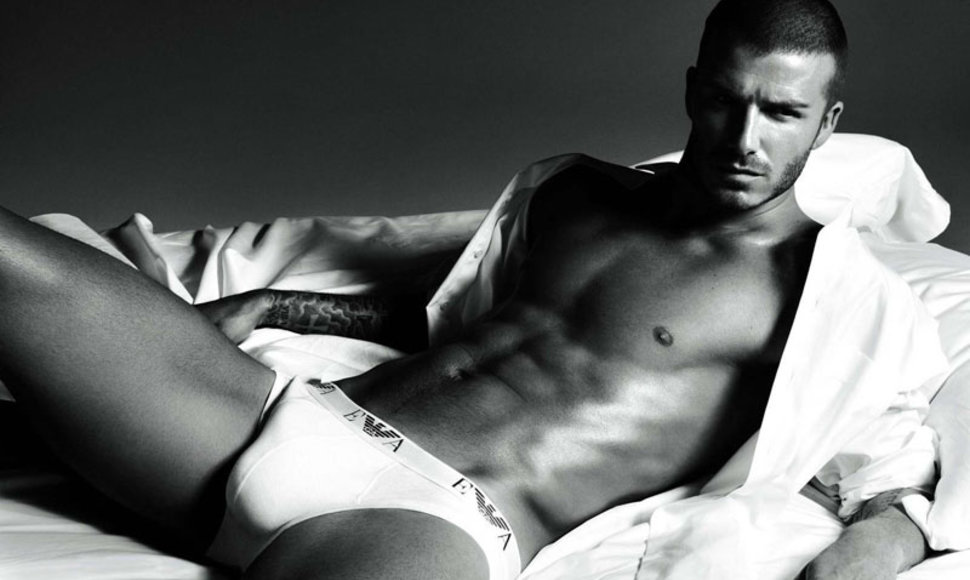 Foto naujienai: Beckhamas reklamuoja savo vyrišką pasididžiavimą