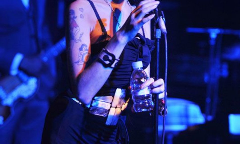 Foto naujienai: Amy Winehouse koncertuos karščiausiame narkotikų taške