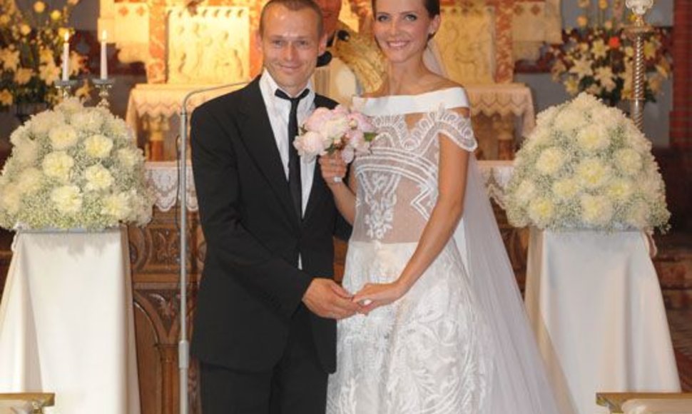 Foto naujienai: Vaiva ir Andrius Jankauskai. Kad gyvenimas būtų saulėtas kaip vestuvių diena