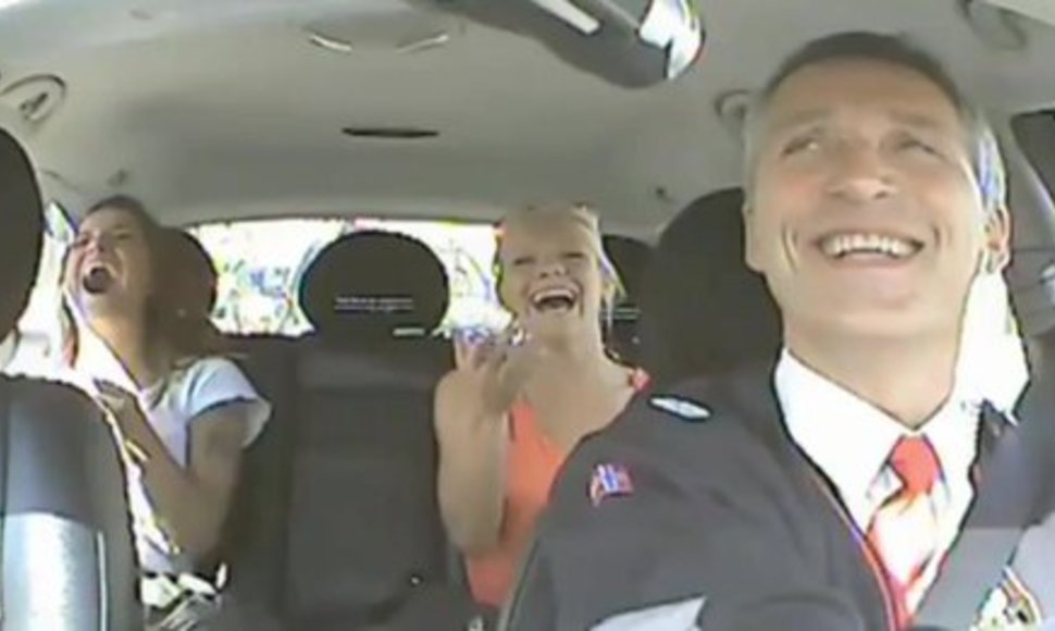 Norvegijos premjeras Jensas Stoltenbergas pusdienį dirbo taksi vairuotoju.