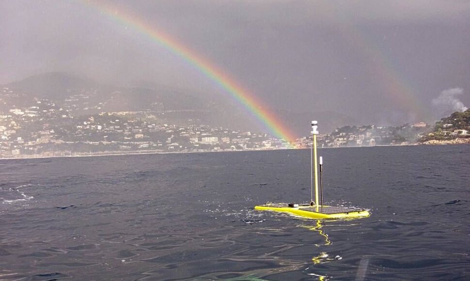 Robotas-plaukikas „PacX Wave Glider“