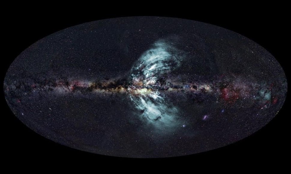 Mokslininkams pavyko sudaryti kartografinį iš Paukščių Tako centro trykštančio kosminio dujų „geizerio“ modelį. 