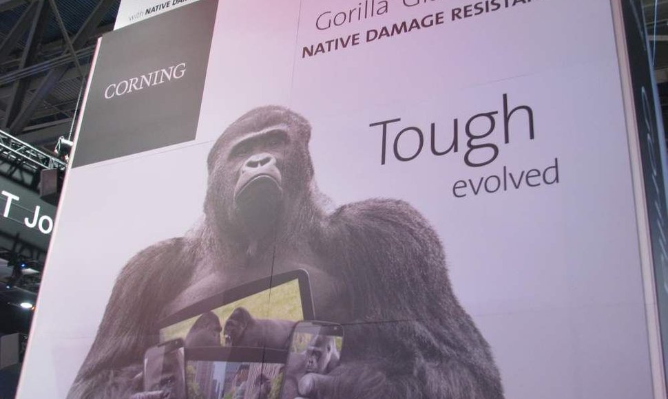 „Gorilla Glass 3“ reklama