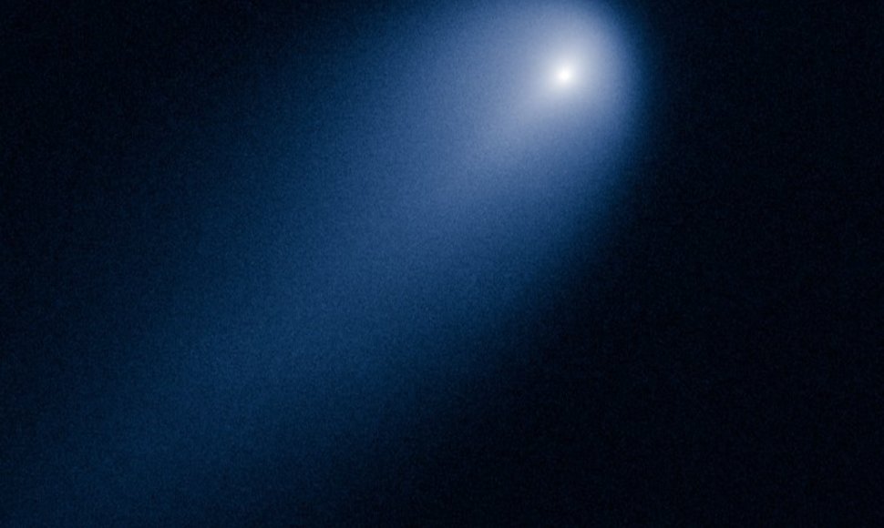 „Hubble“ teleskopas astronomams atsiuntė pirmą aiškią kometos ISON nuotrauką