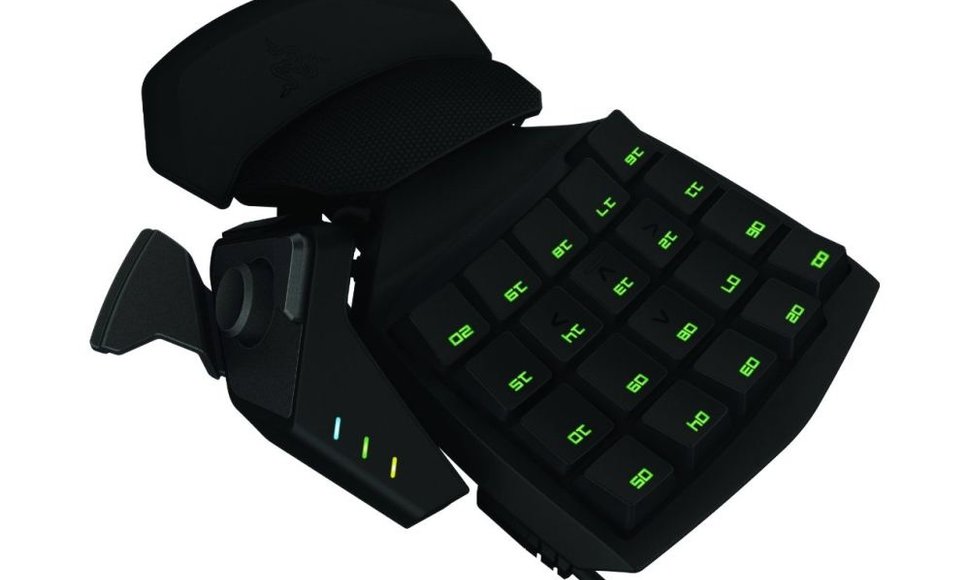 Žaidimų mėgėjams skirta klaviatūra „Razer Orbweaver“