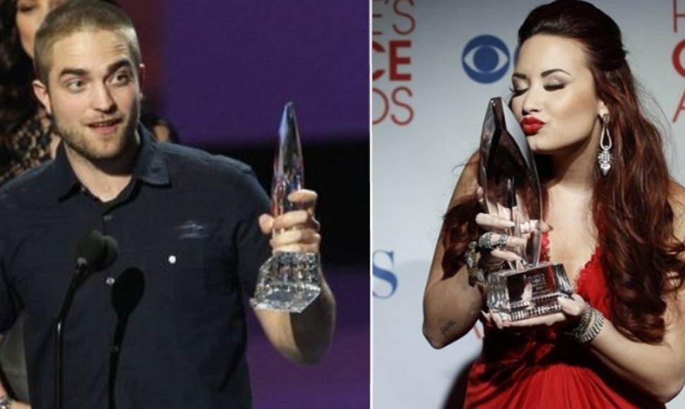 Robertas Pattinsonas ir Demi Lovato „People's Choice“ apdovanojimų ceremonijoje