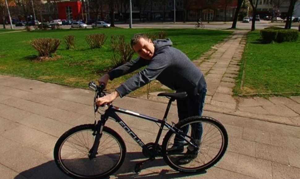 Deivydas Zvonkus įsigijo dviratį