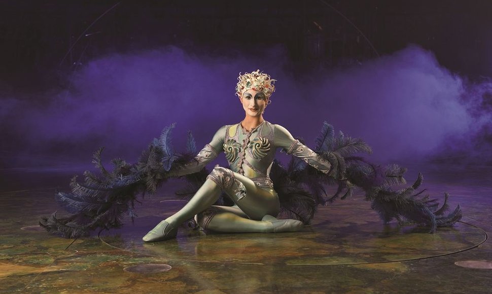 „Cirque du Soleil“ šou „Alegria“ nimfą įkūnija Kristina Ivanova.