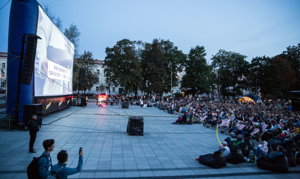 10-ojo „Kino po žvaigždėmis“ sezono atidarymas