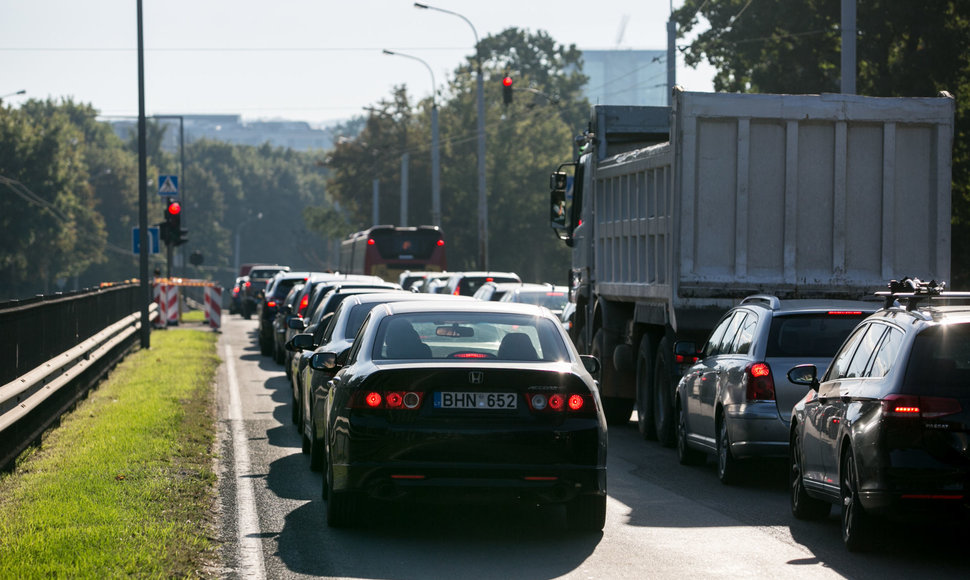 Automobilių spūstis