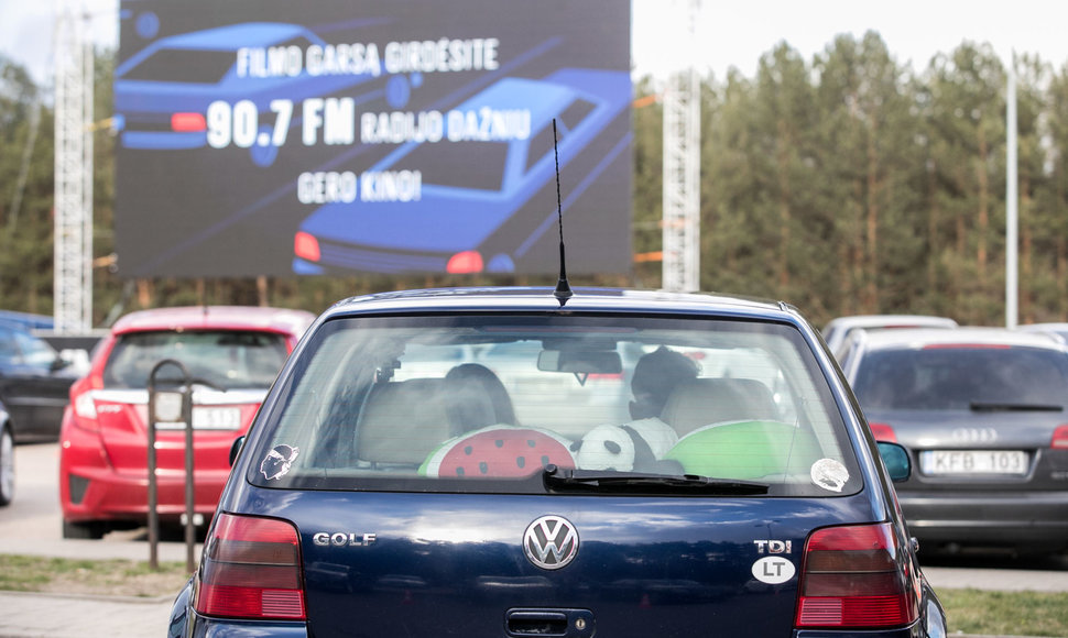 Drive-in kino teatras sostinėje