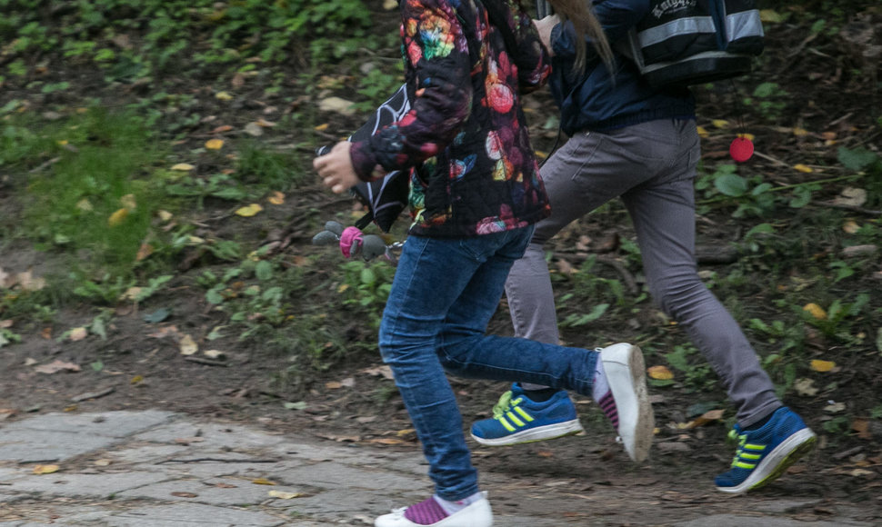 Vilniaus policijos pareigūnai tikrino ar saugiai važami vaikai