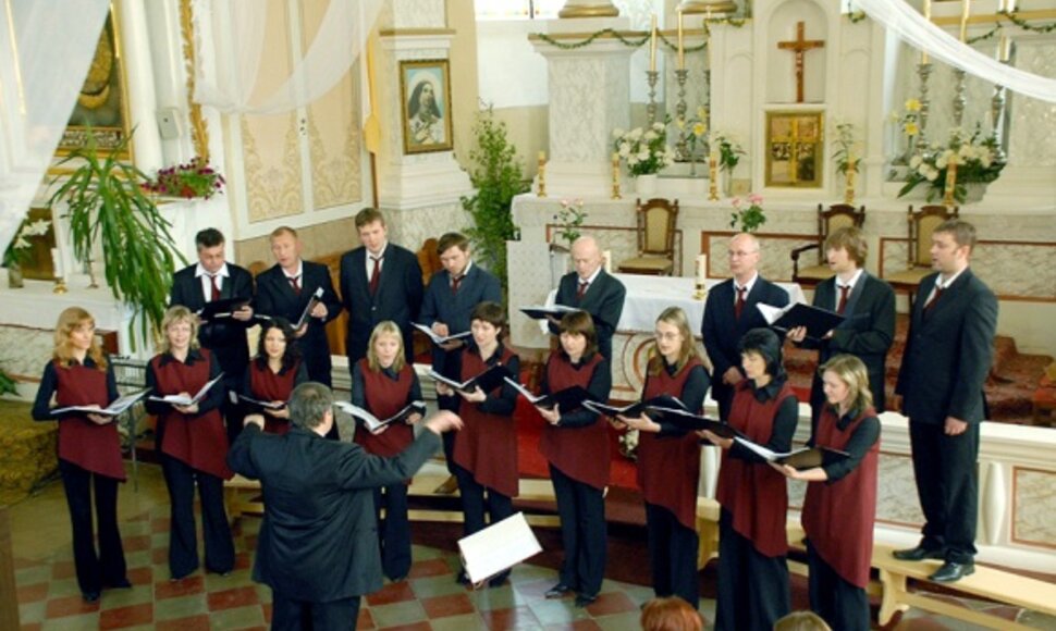 Choras „Cantare“
