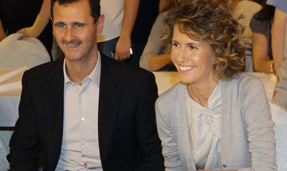 Sirijos diktatorius Basharas al Assadas su žmona Asma