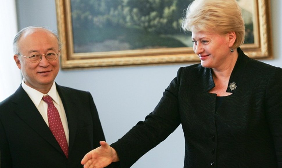 TATENA generalinis direktorius Yukiya Amano ir šalies vadovė Dalia Grybauskaitė