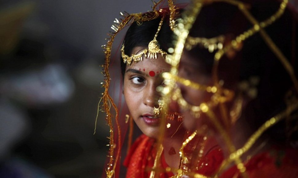 Indijoje 18-os nesulaukusios mergaitės dažnai ištekinamos už keleriais metais vyresnių vyrų