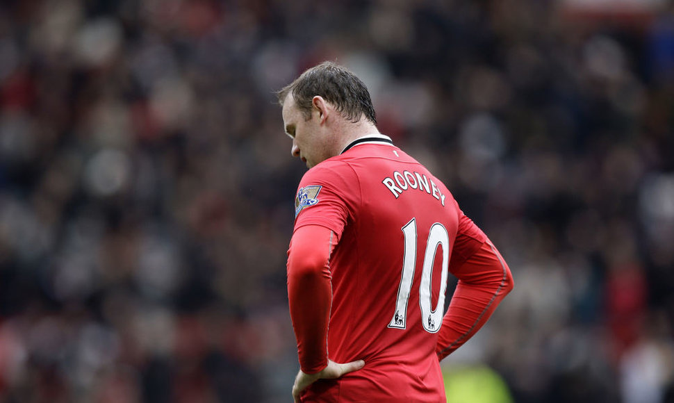 Wayne'as Rooney pelnė du įvarčius, bet „Manchester United“ pergalei to nepakako.