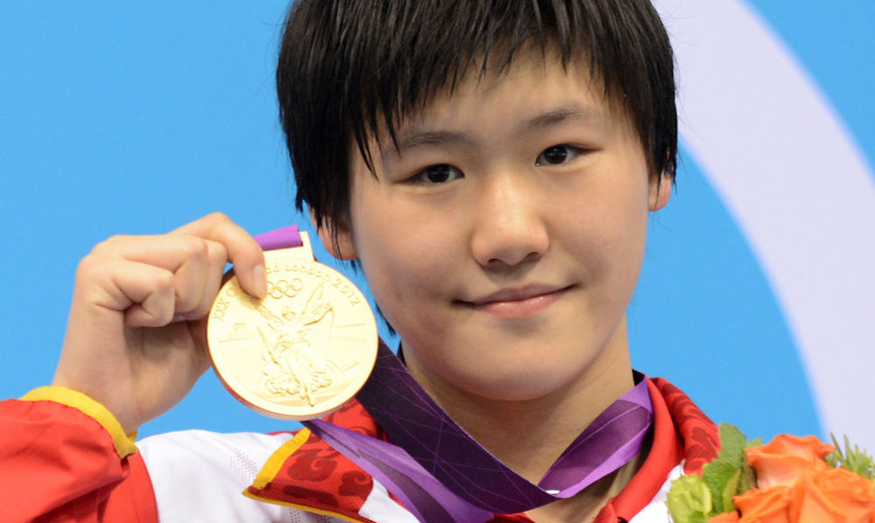 16-metė olimpinė čempionė Ye Shiwen.
