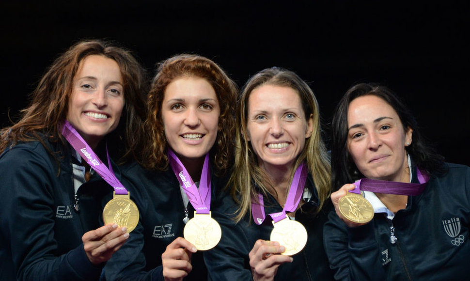 Olimpinės čempionės Elisa Di Francisca, Arianna Errigo, Valentina Vezzali ir Iliara Salvatori.