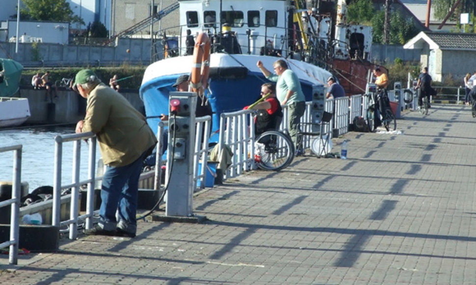  Pavakare ant malkų įlankos ir Smeltės krantinių laisvą vietelę rasti ne taip paprasta