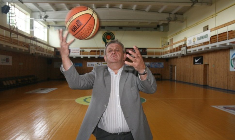 A.Naruševičius mano, kad, sujungus sporto mokyklas į vieną centrą, daugiau vaikų atsidurtų gatvėje.