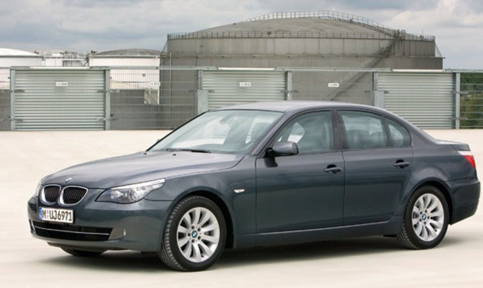 2008 m. BMW 5 serijos sedanas