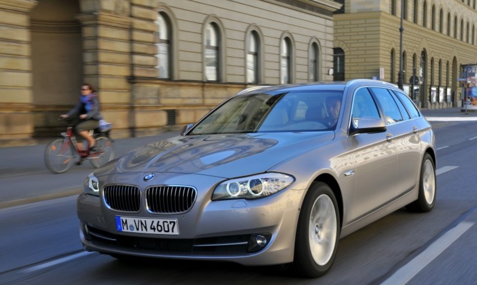 Naujasis BMW 5 serijos „Touring“