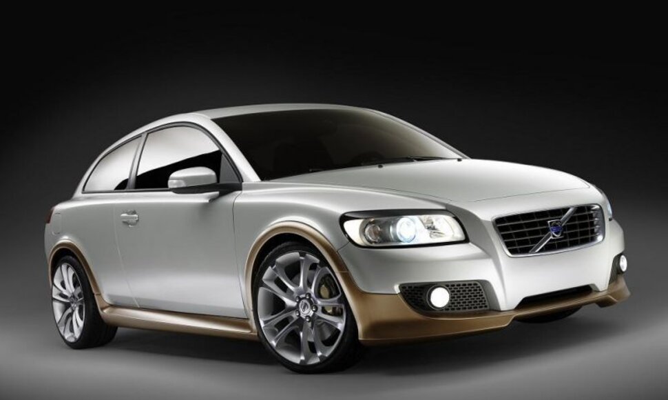 „Volvo C30“