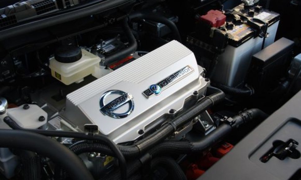 „Nissan Leaf“ variklis